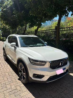 VOLVO XC40 1.5 T5 RECHARGE INSCRIPTION GEARTRONIC